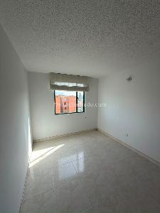 Apartamento de 3 alcobas en venta en La Laguna, Bogotá, 60 m² · foto 10 de 15