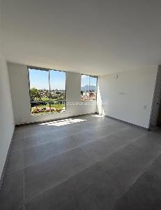 Apartamento en venta en Country Paradise, Chía · foto 4 de 8