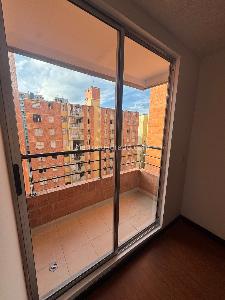 Apartamento de 3 alcobas en venta en Hayuelos, Bogotá, 70 m² · foto 15 de 20