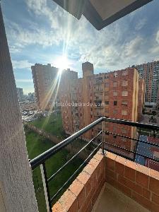 Apartamento de 3 alcobas en venta en Hayuelos, Bogotá, 70 m² · foto 6 de 20
