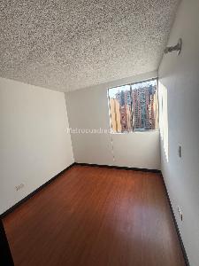 Apartamento de 3 alcobas en venta en Hayuelos, Bogotá, 70 m² · foto 9 de 20