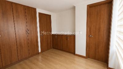 Apartamento de 3 alcobas en venta en La Trinidad, Bogotá, 59 m² · foto 3 de 19
