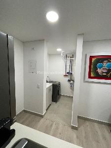 Apartaestudio en venta en El Poblado Villa Carlota, Medellín, 47 m² · foto 12 de 20