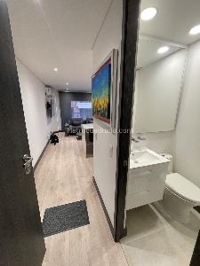 Apartaestudio en venta en El Poblado Villa Carlota, Medellín, 47 m² · foto 19 de 20