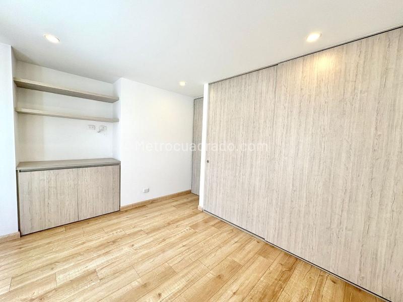 Piso – Bogotá D.C. - Más