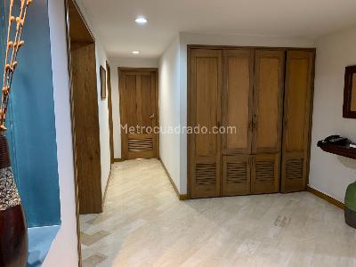 Apartamento de 5 alcobas en venta en Normandia, Cali, 300 m² · foto 10 de 19