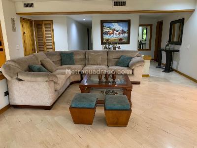 Apartamento de 5 alcobas en venta en Normandia, Cali, 300 m² · foto 5 de 19
