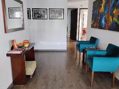 Apartamento de 3 alcobas en venta en Prados De La Calleja, Bogotá, 140 m² · foto 5 de 19