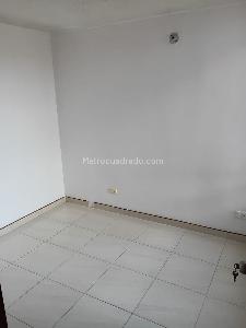 Apartamento de 3 alcobas en venta en Gran Granada, Bogotá, 46 m² · foto 4 de 14