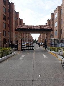 Apartamento de 2 alcobas en venta en San Antonio Norte Usaquen, Bogotá, 43 m² · foto 2 de 12