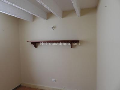 Casa de 4 alcobas en venta en Villa Claudia, Bogotá, 160 m² · foto 13 de 14