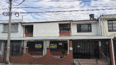 House for rent in Normandia, Bogotá
