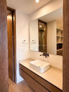 Apartamento en venta en Santa Barbara, Bogotá · foto 9 de 19