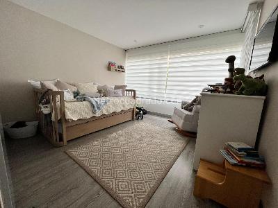 Apartamento en venta en Los Rosales, Bogotá · foto 10 de 19