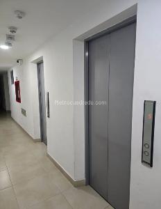 Apartamento en venta en Hayuelos, Bogotá · foto 5 de 17