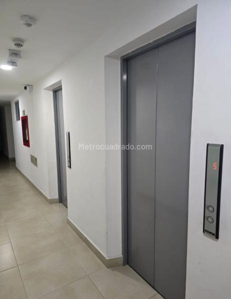 Piso – Bogotá, Villemar, Localidad Fontibón - Más