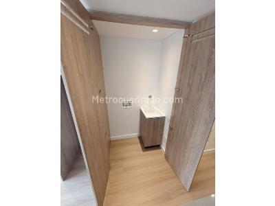 Apartamento de 1 alcoba en arriendo en Estoril, Bogotá, 37 m² · foto 6 de 7