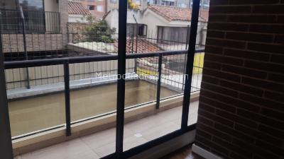Apartamento de 1 alcoba en venta en El Contador Norte, Bogotá, 49 m² · foto 4 de 20