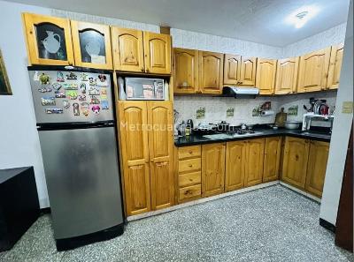 Casa en venta en El Muelle, Bogotá · foto 3 de 19