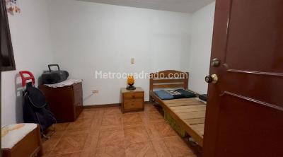Casa en venta en El Muelle, Bogotá · foto 7 de 19