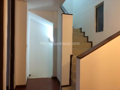 Casa en venta en Verbenal San Antonio, Bogotá · foto 9 de 16
