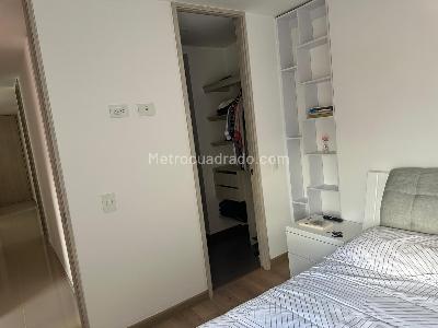 Apartamento de 3 alcobas en venta en Calle Nueva, Sabaneta, 63 m² · foto 10 de 16