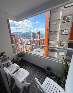 Apartamento de 3 alcobas en venta en Calle Nueva, Sabaneta, 63 m² · foto 3 de 16