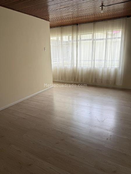 Piso – Bogotá D.C. - Vista 3