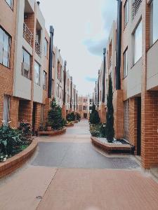 Casa de 4 alcobas en venta en San Antonio Norte Canaima, Bogotá, 115 m² · foto 9 de 19