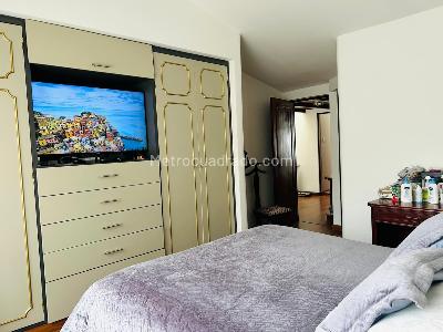 Casa de 4 alcobas en venta en Cedro Golf, Bogotá, 203 m² · foto 10 de 15