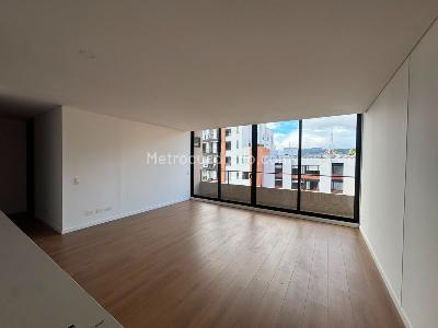 Apartamento de 3 alcobas en arriendo en Cedritos Norte, Bogotá, 100 m² · foto 5 de 13