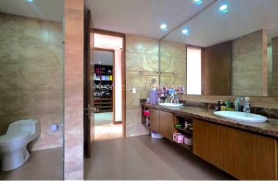 Apartamento de 3 alcobas en venta en Bella Suiza, Bogotá, 286 m² · foto 10 de 10