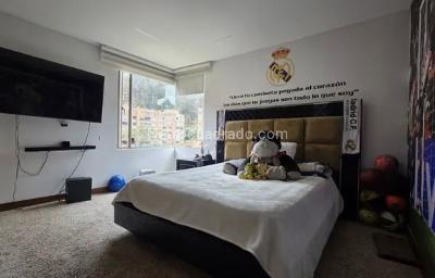 Apartamento de 3 alcobas en venta en Bella Suiza, Bogotá, 286 m² · foto 2 de 10