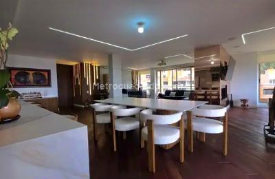 Apartamento de 3 alcobas en venta en Bella Suiza, Bogotá, 286 m² · foto 4 de 10