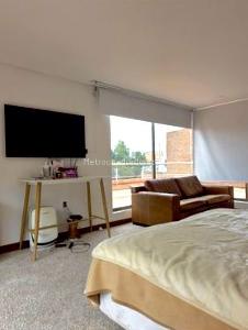 Apartamento de 3 alcobas en venta en Bella Suiza, Bogotá, 286 m² · foto 5 de 10