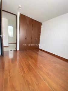 Apartamento de 3 alcobas en venta en Colina Campestre, Bogotá, 67 m² · foto 9 de 20