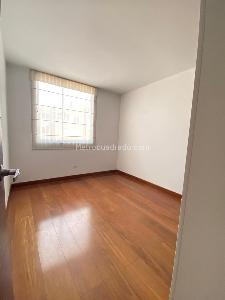 Apartamento de 3 alcobas en venta en Colina Campestre, Bogotá, 67 m² · foto 10 de 20