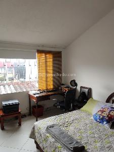 Casa en venta en San Nicolas, Bogotá · foto 10 de 20