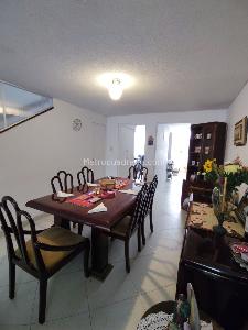 Casa en venta en San Nicolas, Bogotá · foto 2 de 20