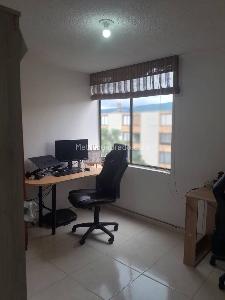 Apartamento en venta en Niza, Bogotá · foto 7 de 17