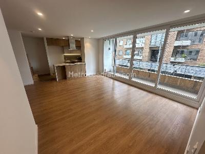 Apartamento en venta en Santa Barbara, Bogotá · foto 2 de 14