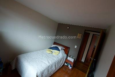 Apartamento de 3 alcobas en venta en Parque Central Pontevedra, Bogotá, 72 m² · foto 17 de 17