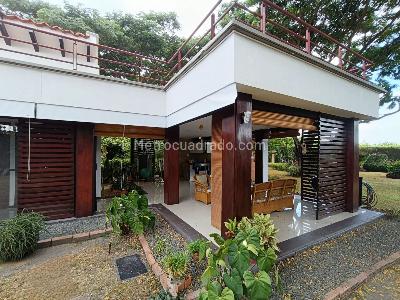 Casa de 3 alcobas en venta en Rincón Matapalo, Palmira, 1900 m² · foto 8 de 8