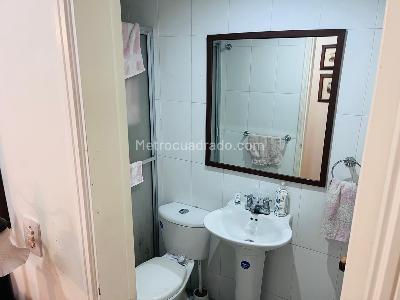Apartamento de 3 alcobas en venta en Centro Comercial Hacienda Santa Barbara, Bogotá, 88 m² · foto 7 de 12