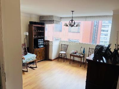 Apartamento de 3 alcobas en venta en Centro Comercial Hacienda Santa Barbara, Bogotá, 88 m² · foto 8 de 12
