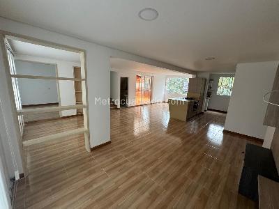 Apartamento de 5 alcobas en venta en Ibiza, Envigado, 133 m² · foto 2 de 20