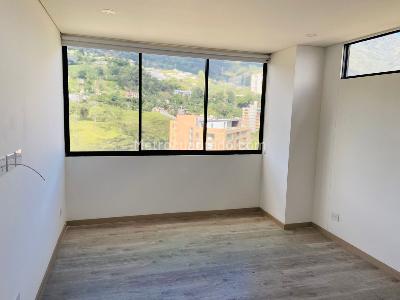 Apartamento de 2 alcobas en venta en El Poblado Tres Cantos Sector Hotel Intercontiental, Medellín, 79 m² · foto 14 de 17