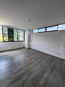 Apartamento de 2 alcobas en venta en El Poblado Tres Cantos Sector Hotel Intercontiental, Medellín, 79 m² · foto 1 de 17