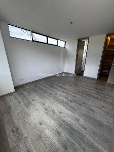 Apartamento de 2 alcobas en venta en El Poblado Tres Cantos Sector Hotel Intercontiental, Medellín, 79 m² · foto 3 de 17