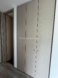 Apartamento de 2 alcobas en venta en El Poblado Tres Cantos Sector Hotel Intercontiental, Medellín, 79 m² · foto 6 de 17